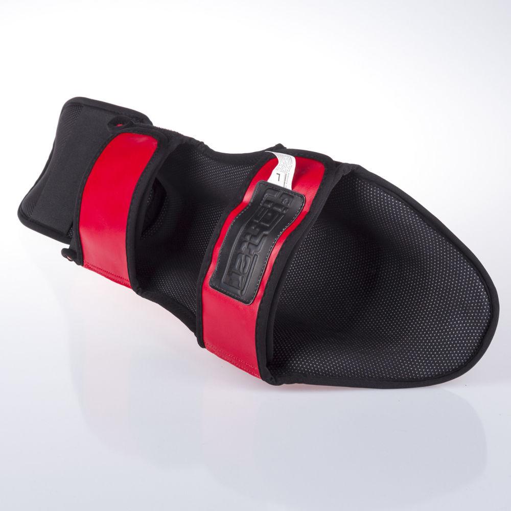 Fighter Thai Classic Shinguards - red/black